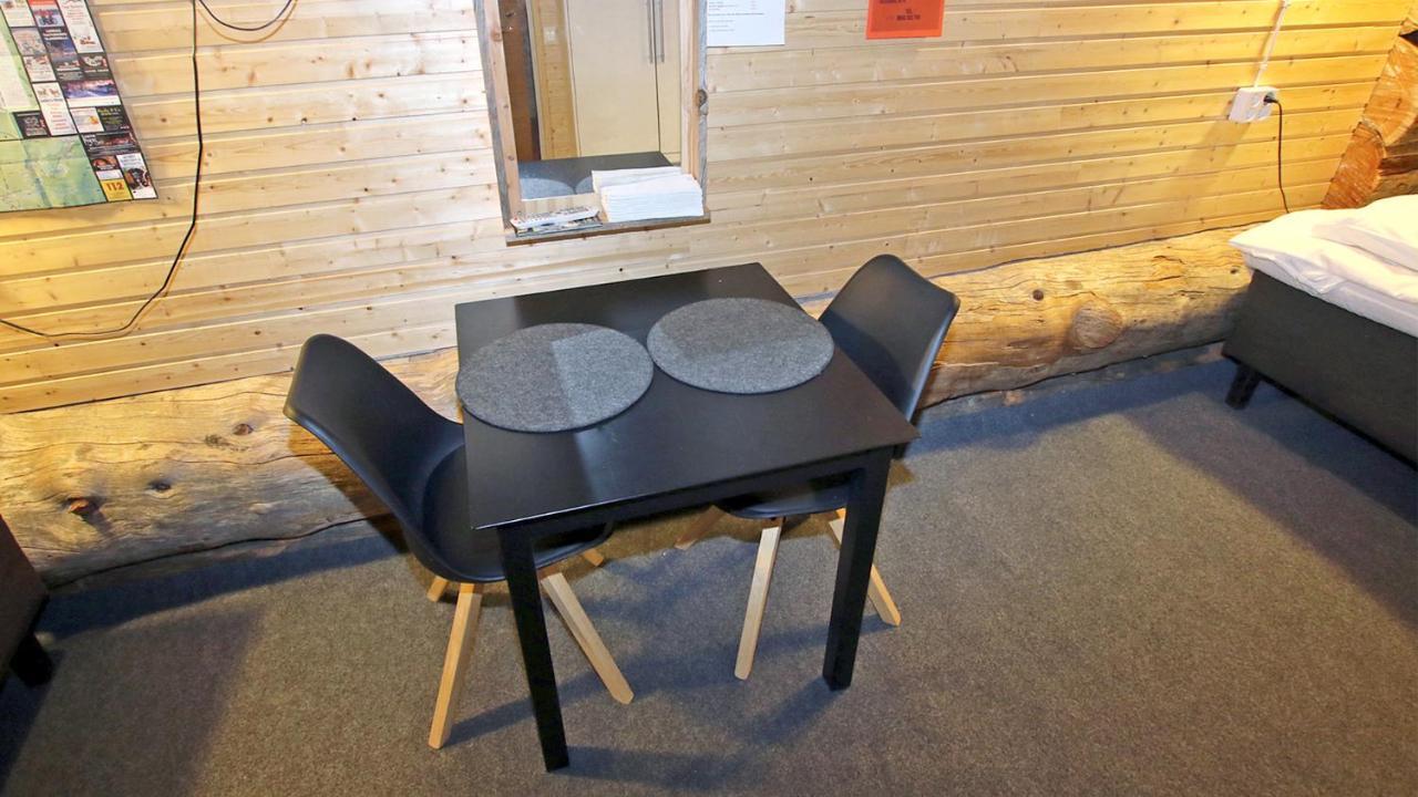 库克利希瓦斯公寓度假屋 萨利色尔卡 外观 照片